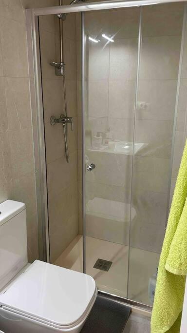 Apartamento Recien Reformado En Barajas Pueblo Madrid Exterior foto